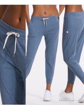 Vuori Women's Performance Jogger Blue Medium